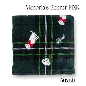 Victoria’s Secret PINK green plaid Christmas Sherpa puppy blanket